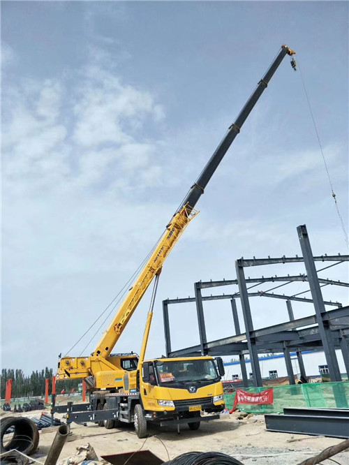 利州区超高层建筑钢结构吊装案例